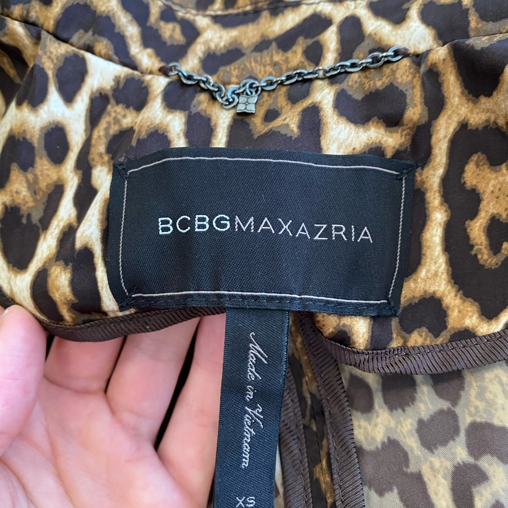 BCBG MaxAzria Jacket - Picture 7 of 7